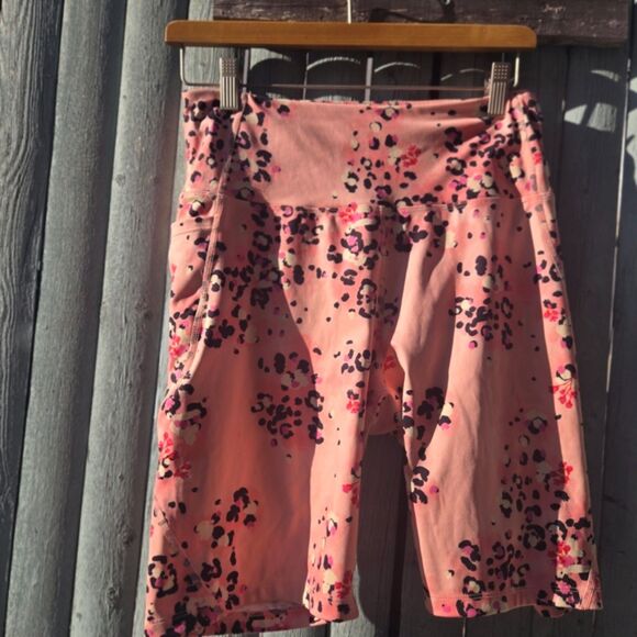 Pants - Peach Floral Athletic Shorts – N Brand Athleisure Pull-On Lounge Fit